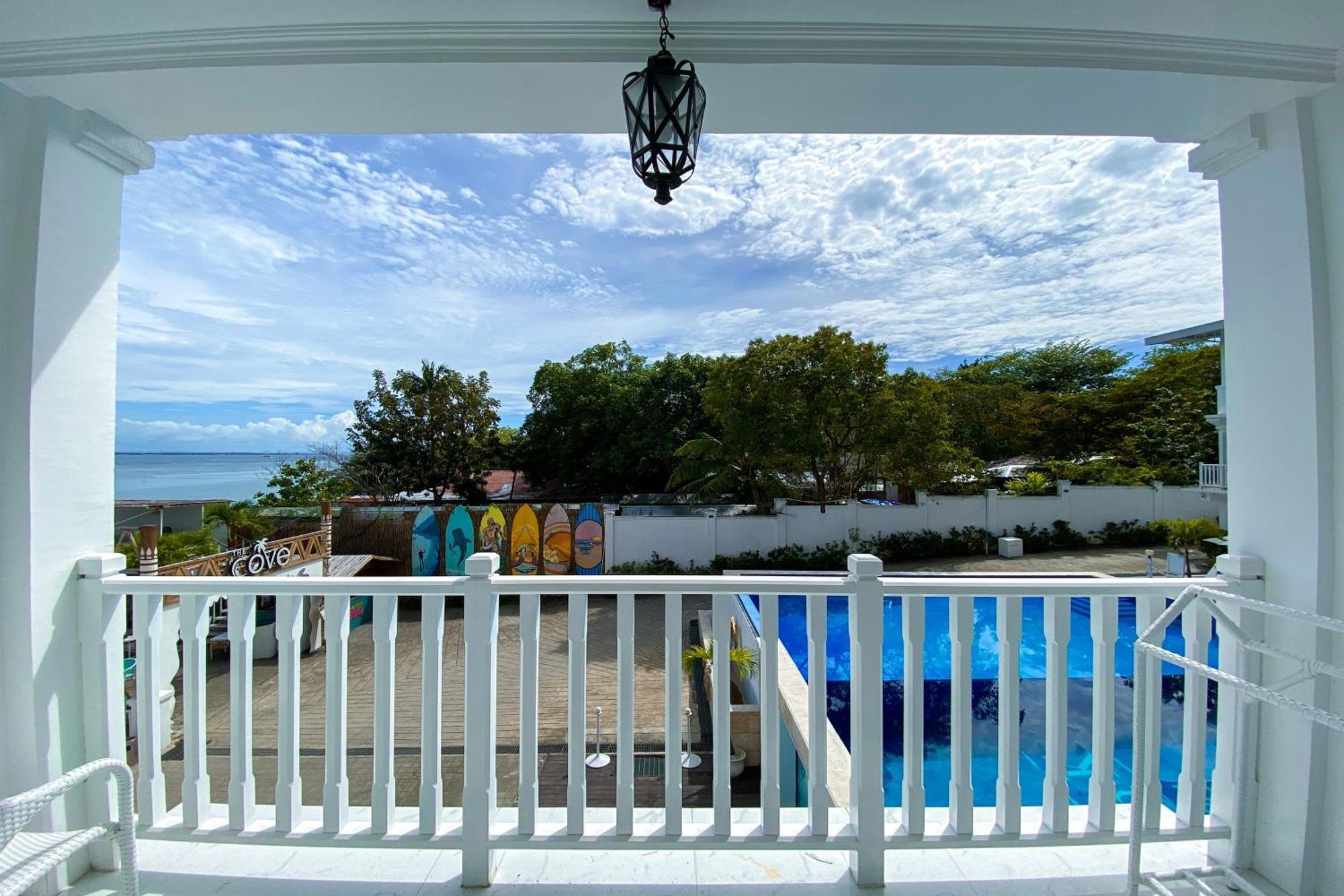 The Mark Resort Cebu Lapu-Lapu City Exterior photo