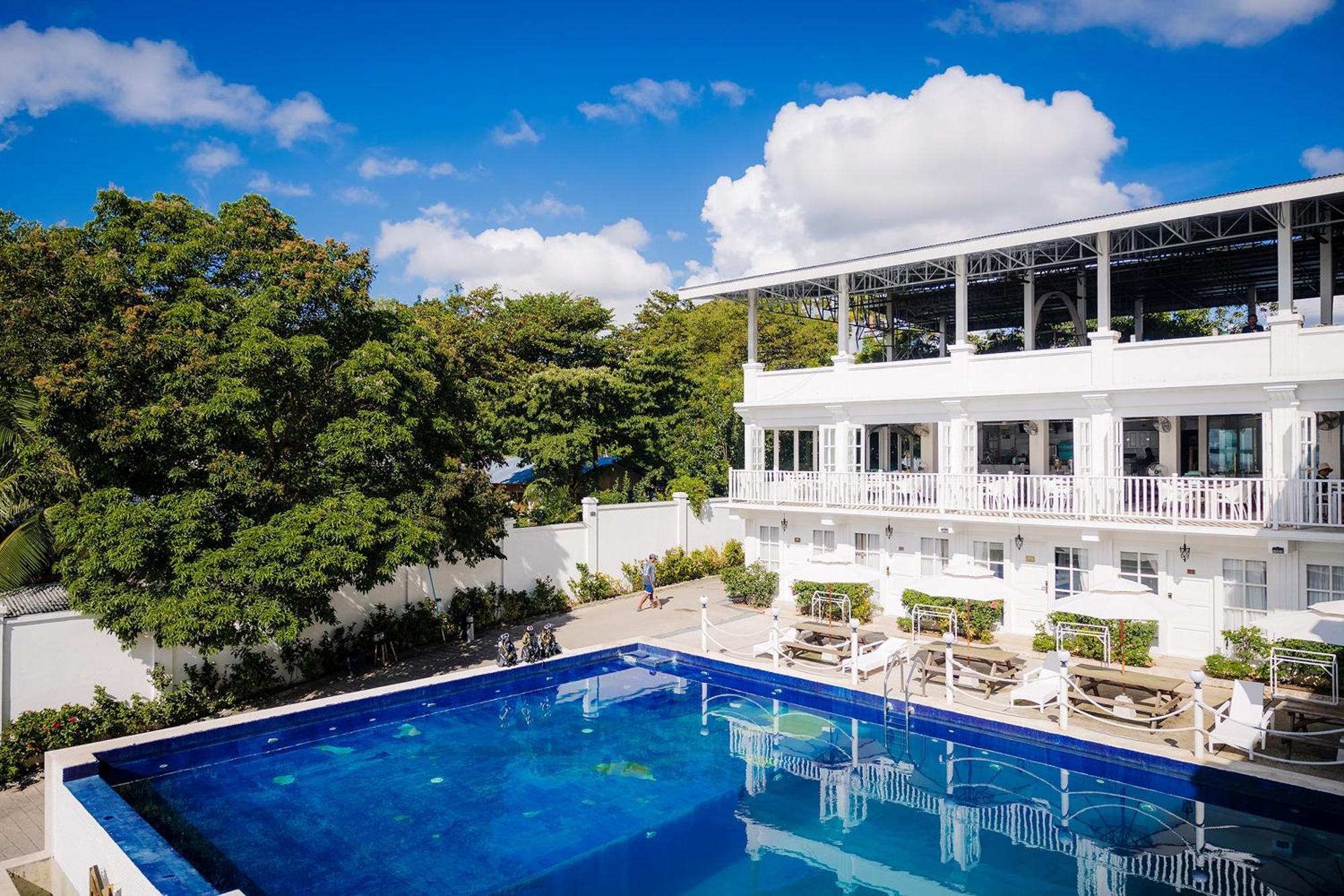 The Mark Resort Cebu Lapu-Lapu City Exterior photo