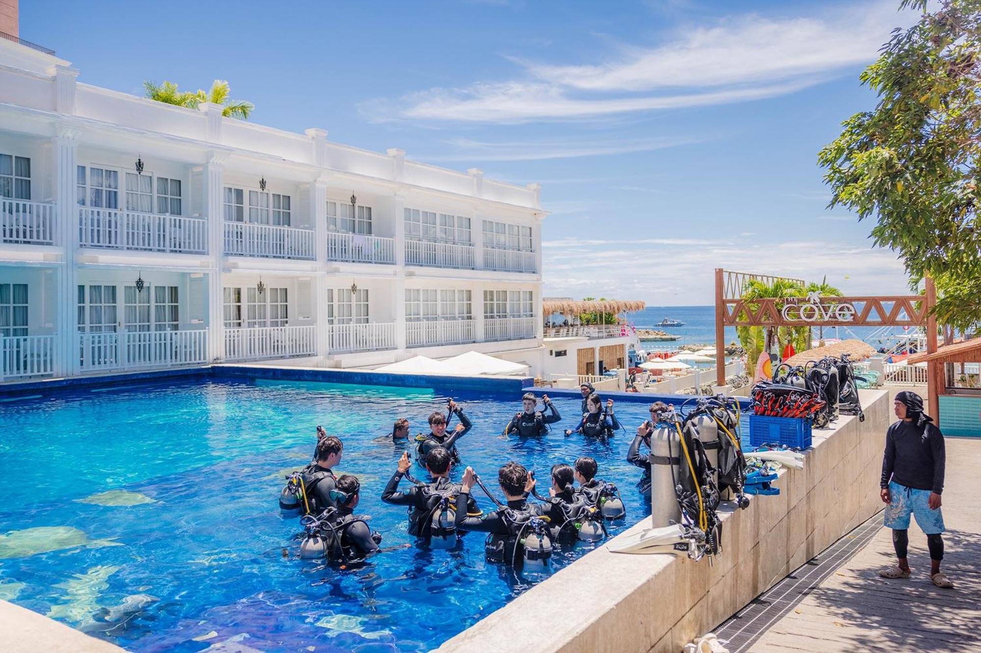 The Mark Resort Cebu Lapu-Lapu City Exterior photo