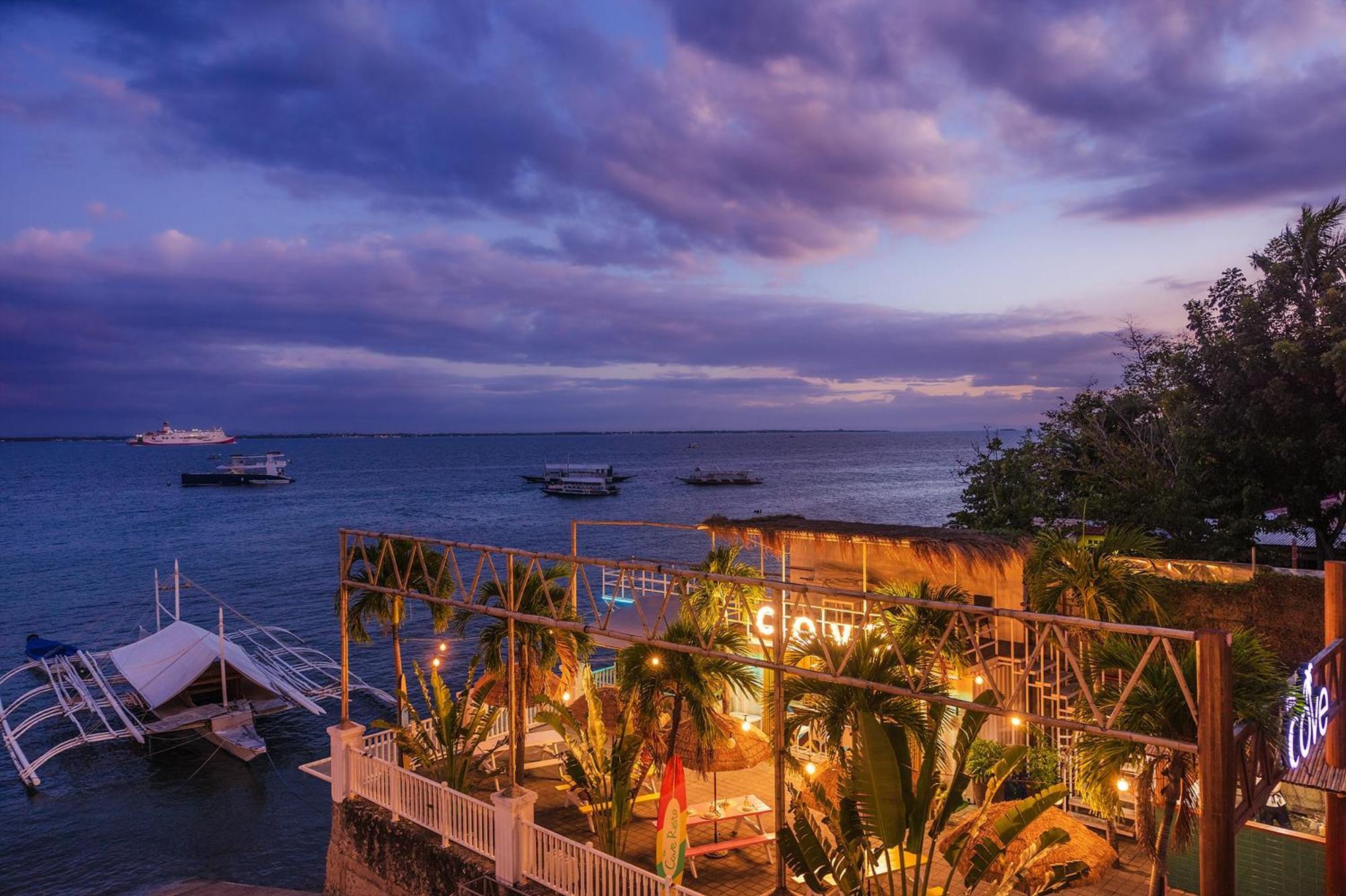 The Mark Resort Cebu Lapu-Lapu City Exterior photo