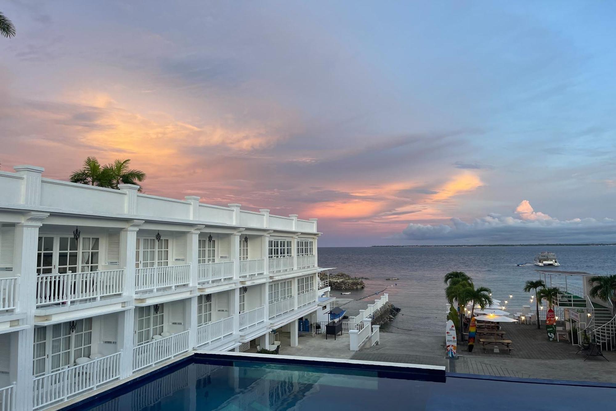 The Mark Resort Cebu Lapu-Lapu City Exterior photo
