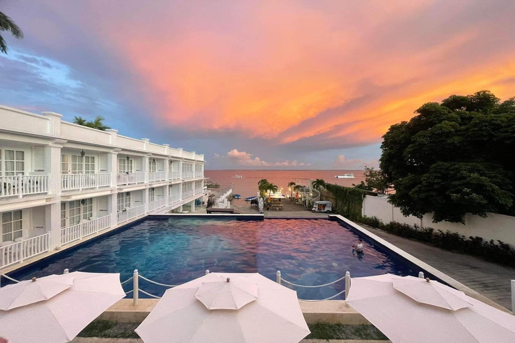The Mark Resort Cebu Lapu-Lapu City Exterior photo